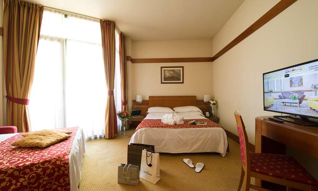Hotel Milano Re - 시니셀로발사모 객실 사진