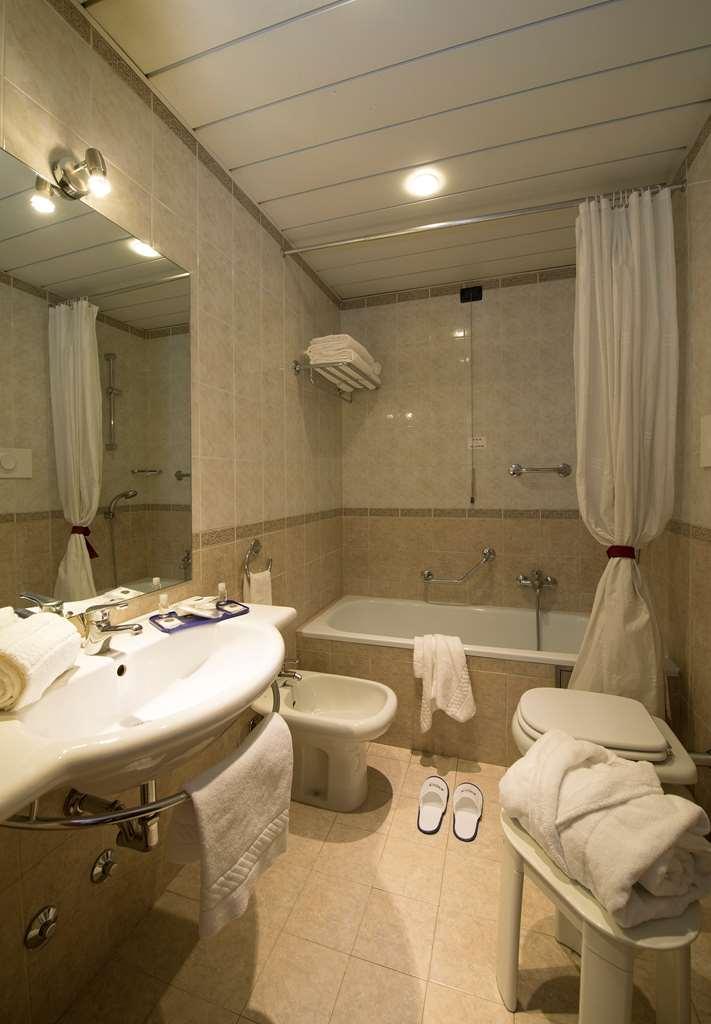 Hotel Milano Re - 시니셀로발사모 객실 사진
